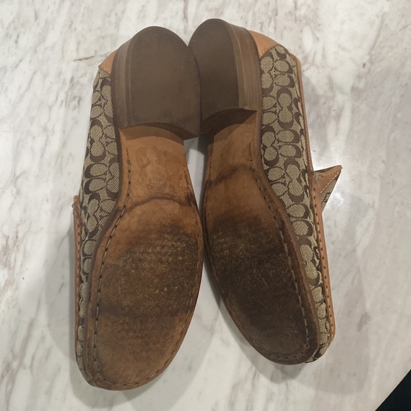 Coach logo loafers 8B - Picture 3 of 4